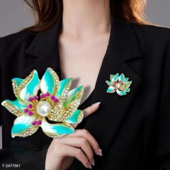 Ghim Cài Áo Hoa Sen Hợp Kim Tráng Men Thời Trang Dành Cho Nữ – Donabico Mart