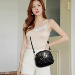 Túi Đeo Chéo Khóa Giọt Lệ 3 Ngăn Da Pu Mềm Siêu Xinh WH127 10 Túi Đeo Chéo Khóa Giọt Lệ 3 Ngăn Da Pu Mềm Siêu Xinh WH127 - Donabico Mart