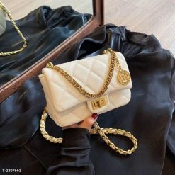 Túi Xách Nữ Da PU Mềm Phối Xích Khóa Xoay Thiết Kế Ô Trầm Trám Thời Trang WH577 Winnie House 25 Túi Xách Nữ Da PU Mềm Phối Xích Khóa Xoay Thiết Kế Ô Trầm Trám Thời Trang WH577 Winnie House - Donabico Mart