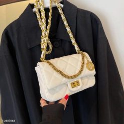 Túi Xách Nữ Da PU Mềm Phối Xích Khóa Xoay Thiết Kế Ô Trầm Trám Thời Trang WH577 Winnie House 22 Túi Xách Nữ Da PU Mềm Phối Xích Khóa Xoay Thiết Kế Ô Trầm Trám Thời Trang WH577 Winnie House - Donabico Mart