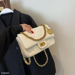 Túi Xách Nữ Da PU Mềm Phối Xích Khóa Xoay Thiết Kế Ô Trầm Trám Thời Trang WH577 Winnie House 18 Túi Xách Nữ Da PU Mềm Phối Xích Khóa Xoay Thiết Kế Ô Trầm Trám Thời Trang WH577 Winnie House - Donabico Mart