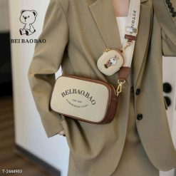 Túi Xách Nữ Đeo Chéo Hình Hộp Thêu Gấu - Siêu Dễ Thương Tặng Kèm Ví WH720 12 Túi Xách Nữ Đeo Chéo Hình Hộp Thêu Gấu - Siêu Dễ Thương Tặng Kèm Ví WH720 - Donabico Mart